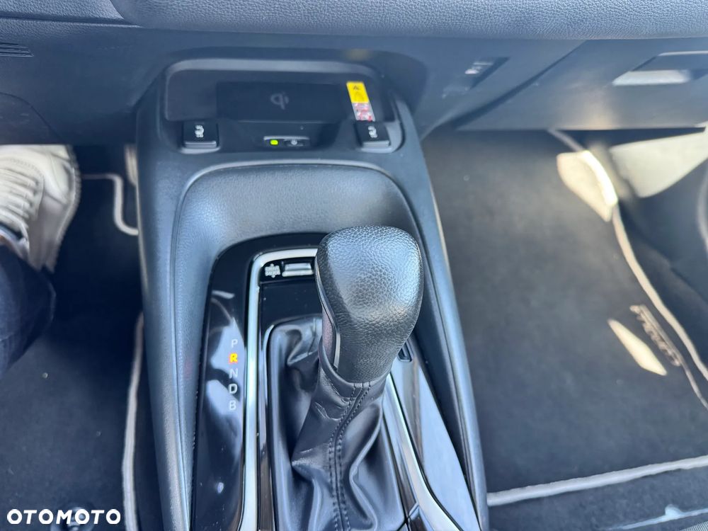 Toyota Corolla 1.8 Hybrid Comfort - 15