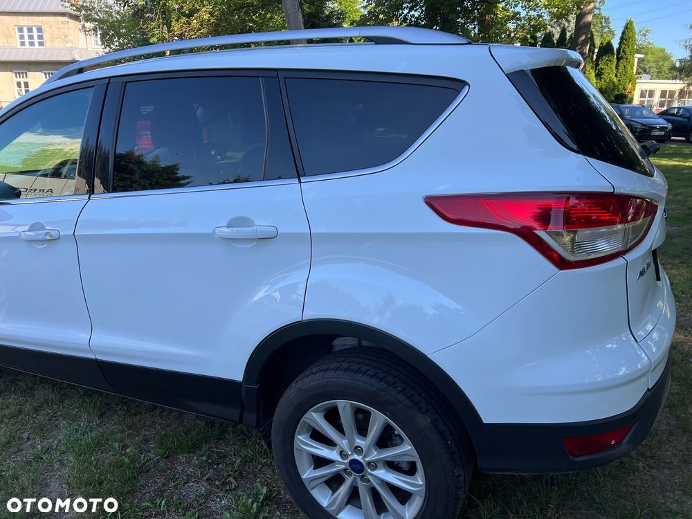 Ford Kuga - 4