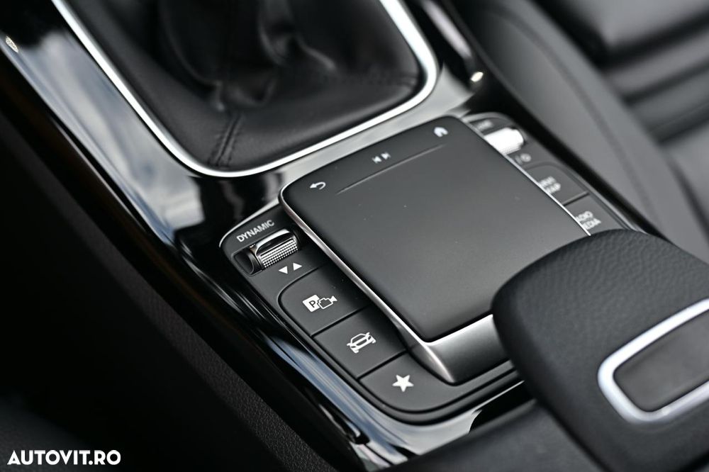 Mercedes-Benz A 200 d Sedan Edition 2021 - 29