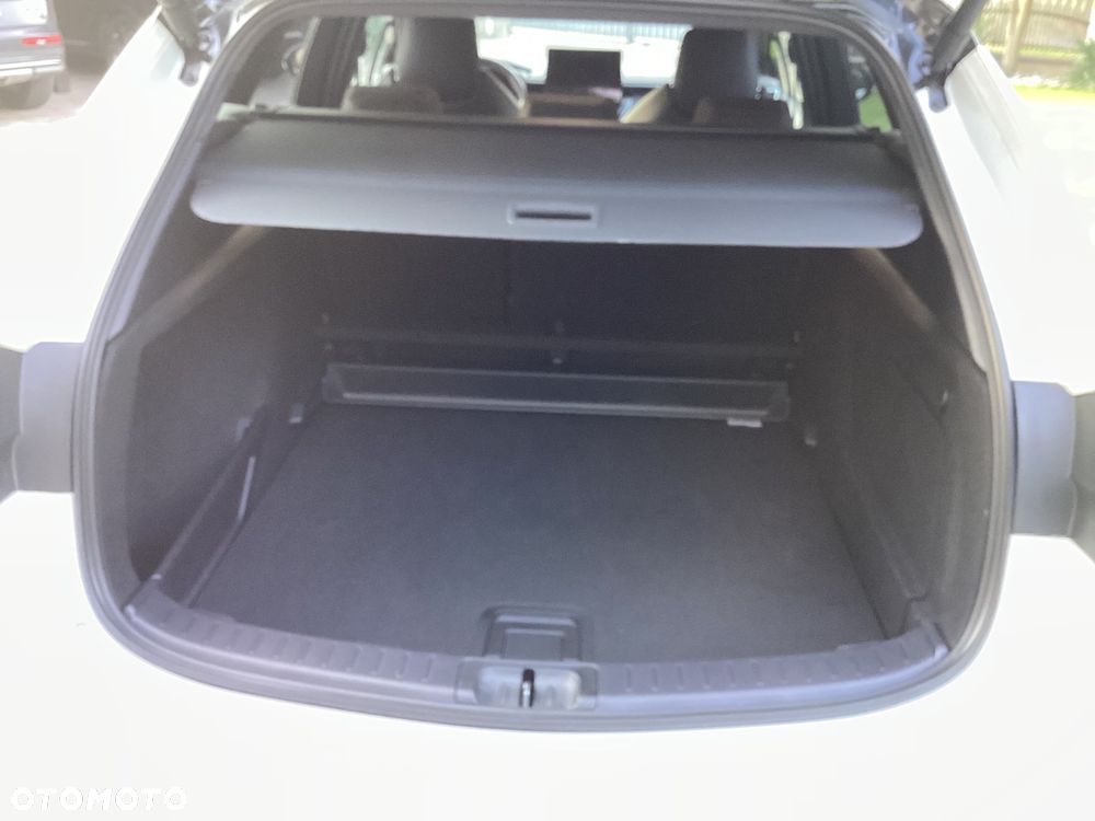Toyota Corolla 2.0 Hybrid GR Sport - 23