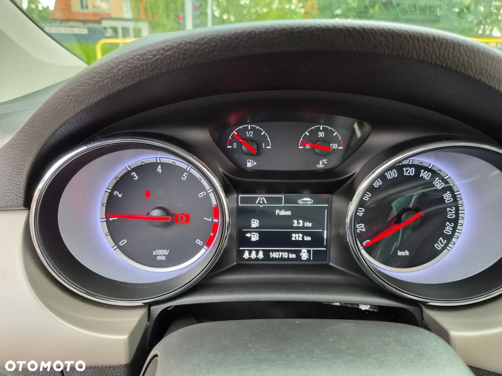 Opel Astra - 11