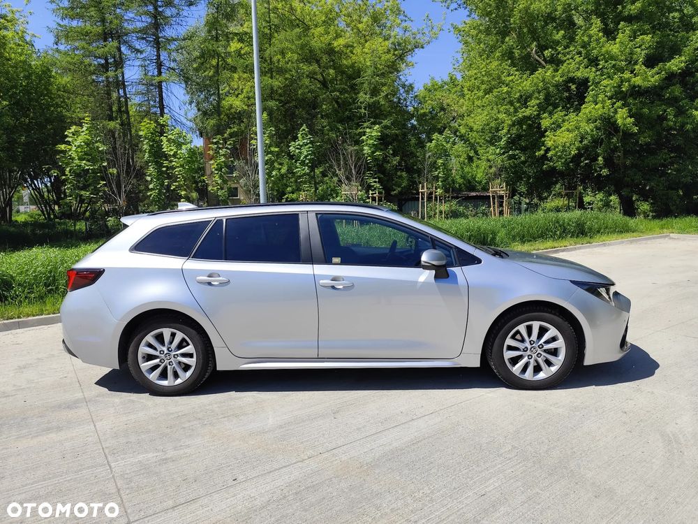 Toyota Corolla 1.8 Hybrid Comfort - 11
