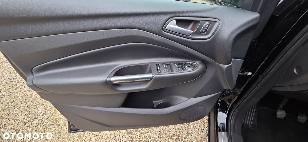 Ford Kuga 1.5 EcoBoost FWD Titanium ASS GPF - 13