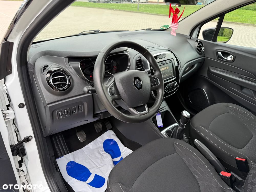 Renault Captur - 26