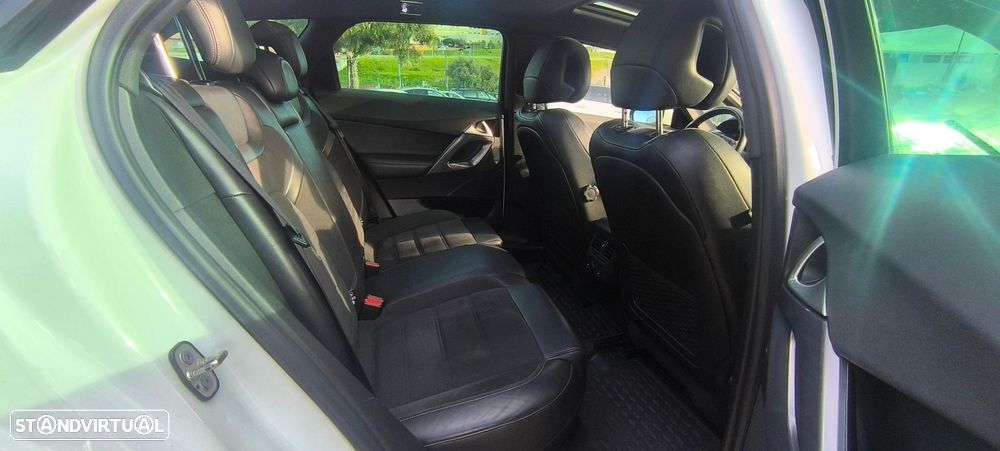 Citroën DS5 2.0 HDi So Chic 125g - 34