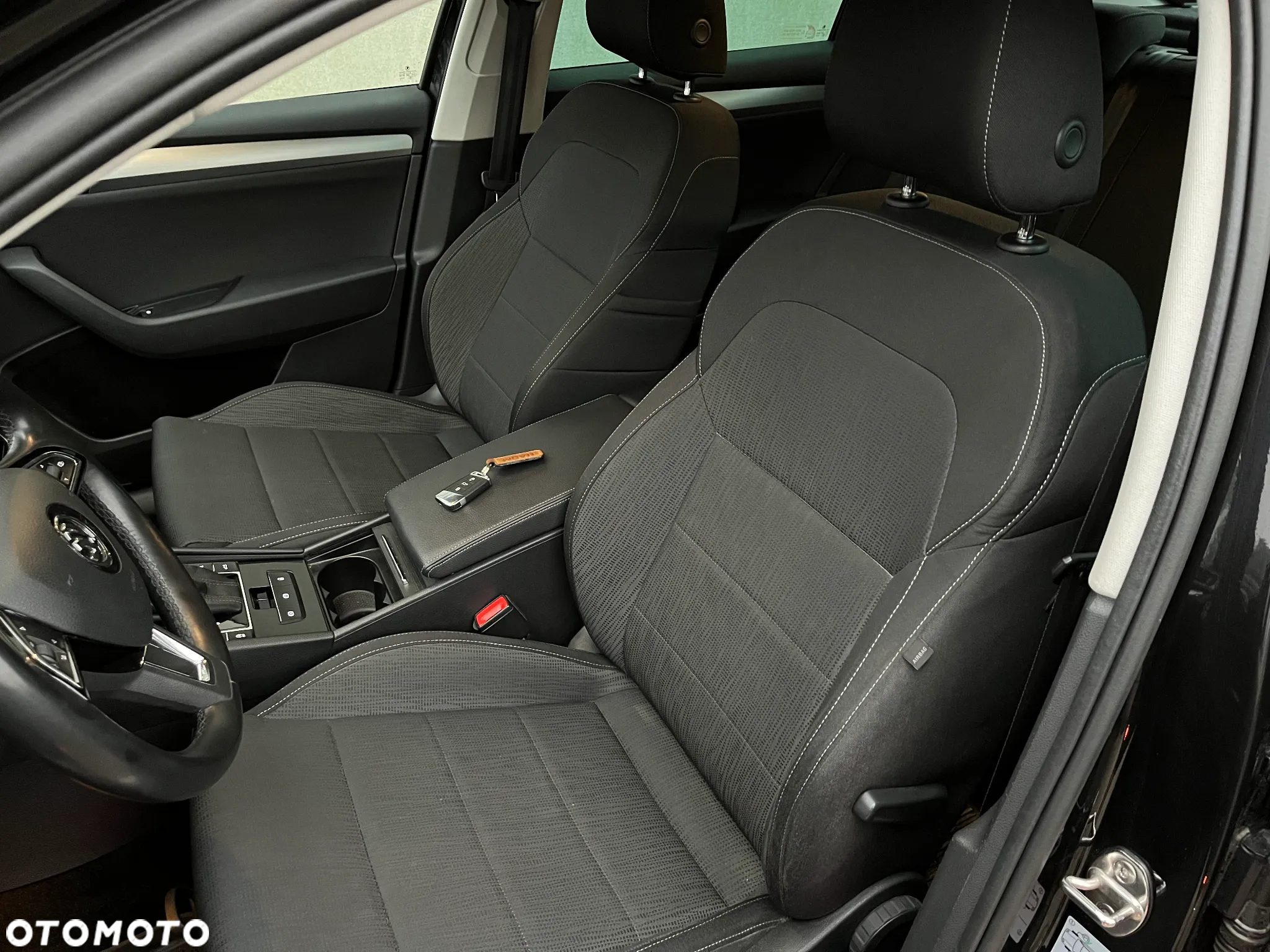 Skoda Superb 1.5 TSI ACT Ambition DSG - 24
