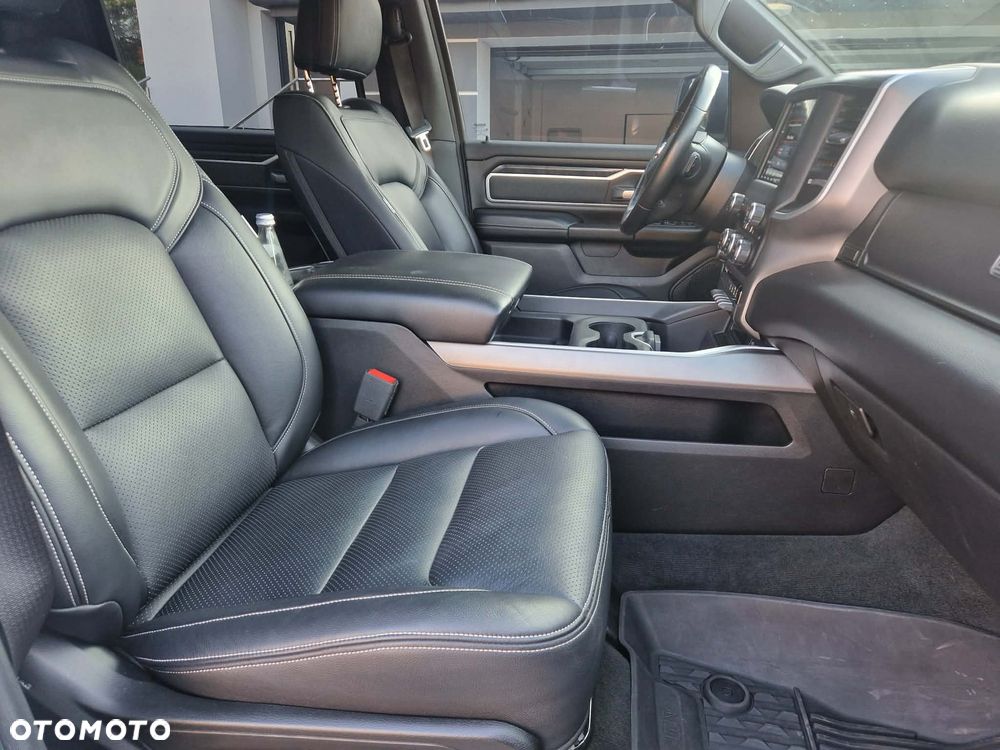 RAM 1500 5.7 Crew Cab Laramie - 8