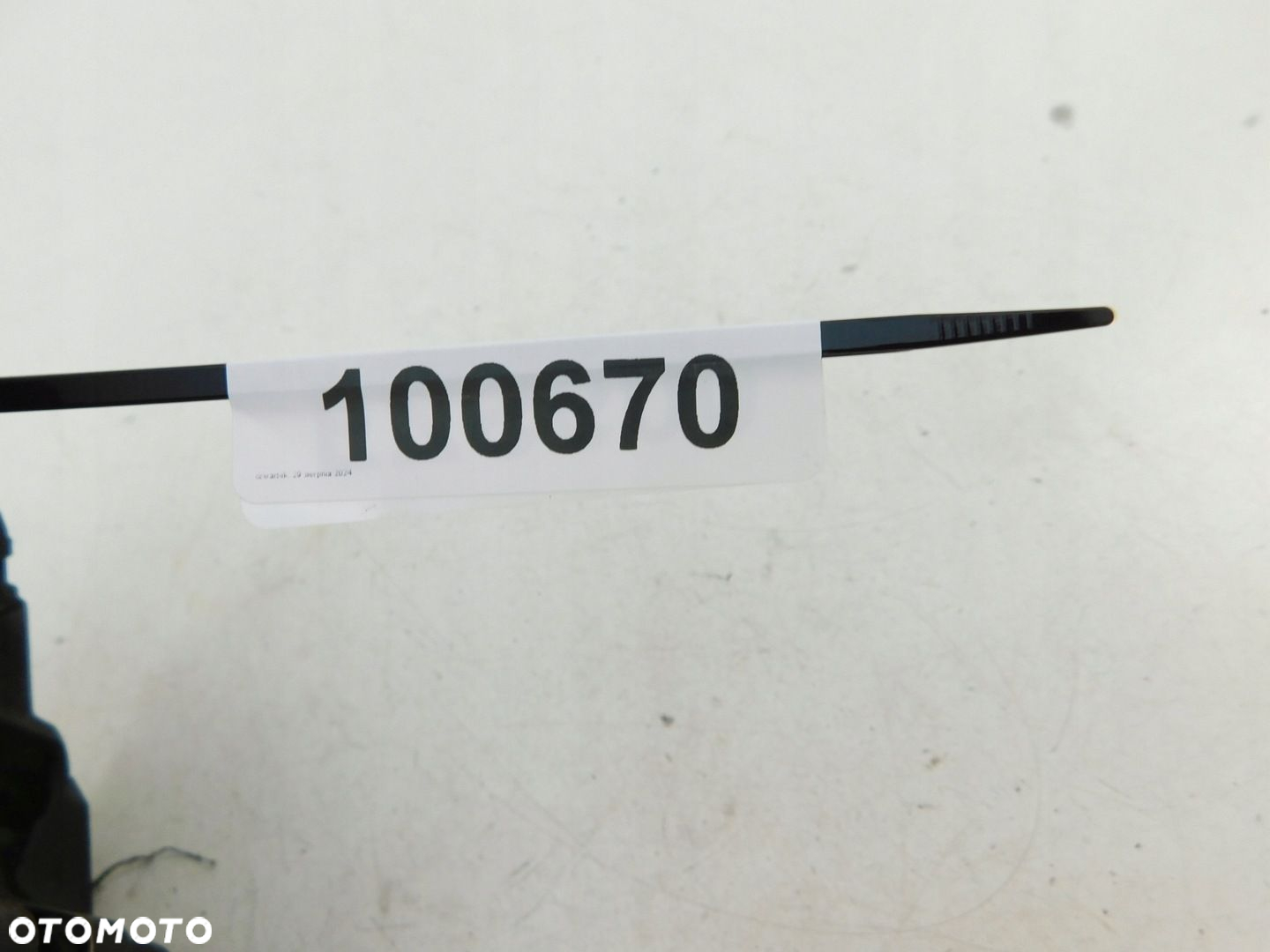 YAMAHA FZS 600 ZACISK HAMULCA PRZÓD LEWY - 6