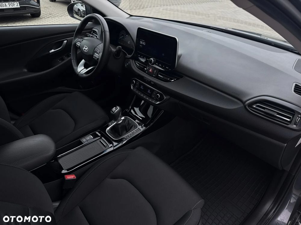 Hyundai i30 1.5 T-GDI 48V Smart Plus - 29