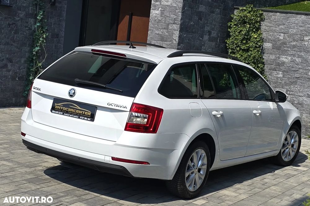 Skoda Octavia 2.0 TDI Ambition - 5
