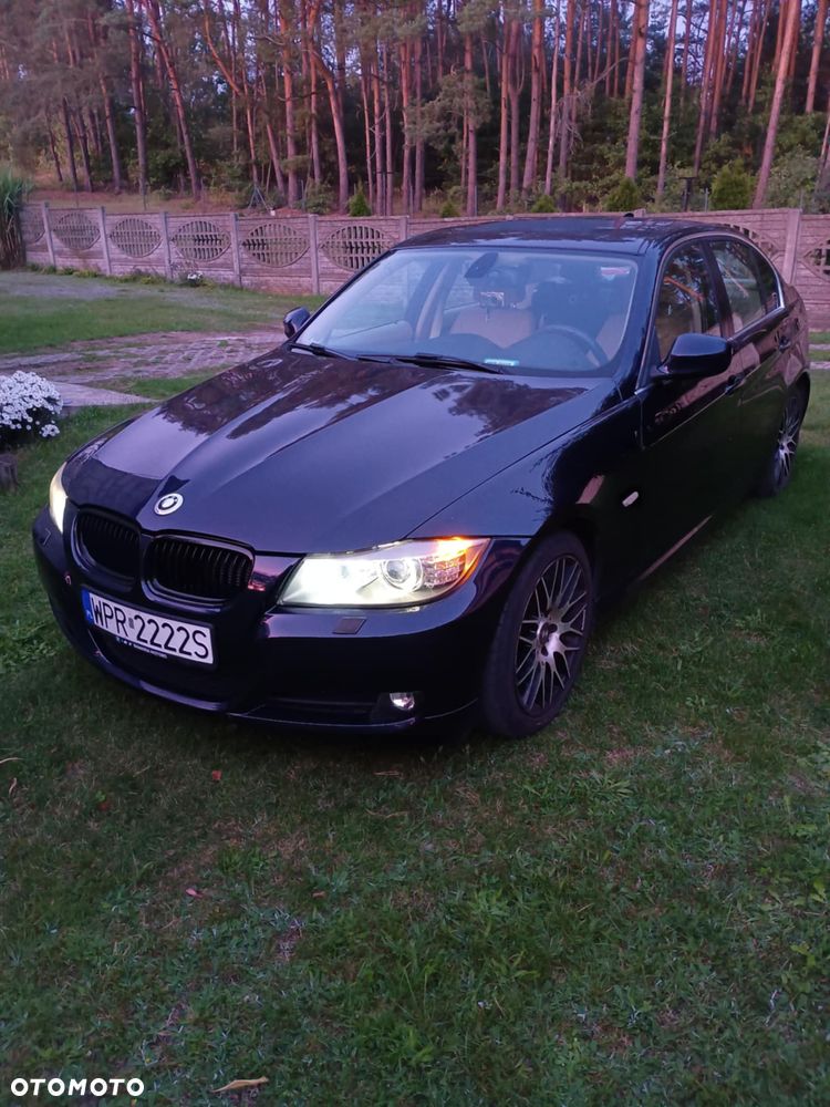 BMW Seria 3 320d DPF - 12