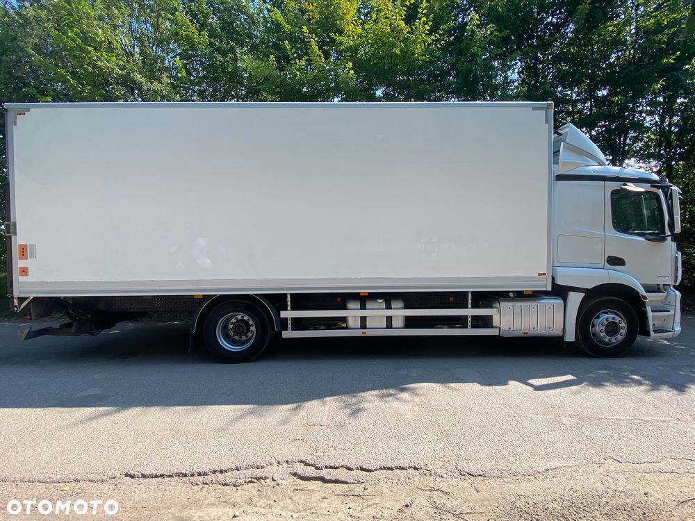 Mercedes-Benz ACTROS 1832 - 4