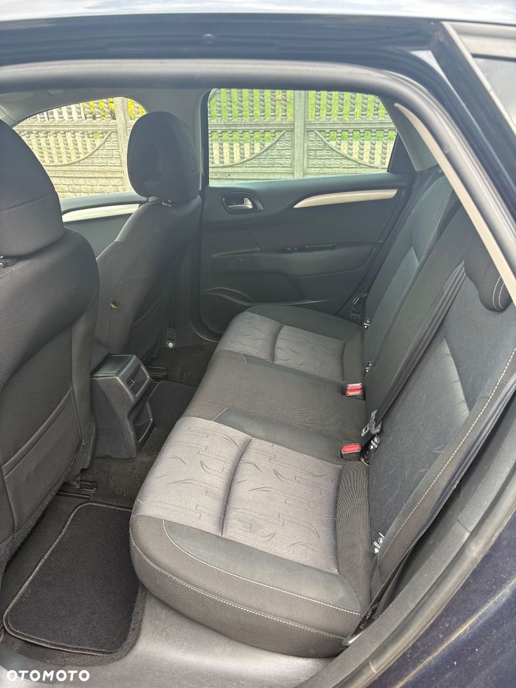Citroën C4 HDi 90 Business Class - 9