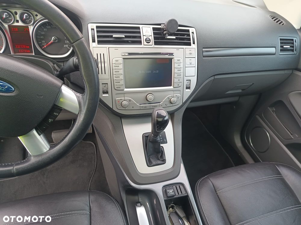 Ford Kuga 2.5 4x4 Titanium - 21