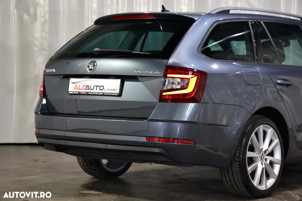 Skoda Octavia 1.6 TDI DSG Ambition - 30