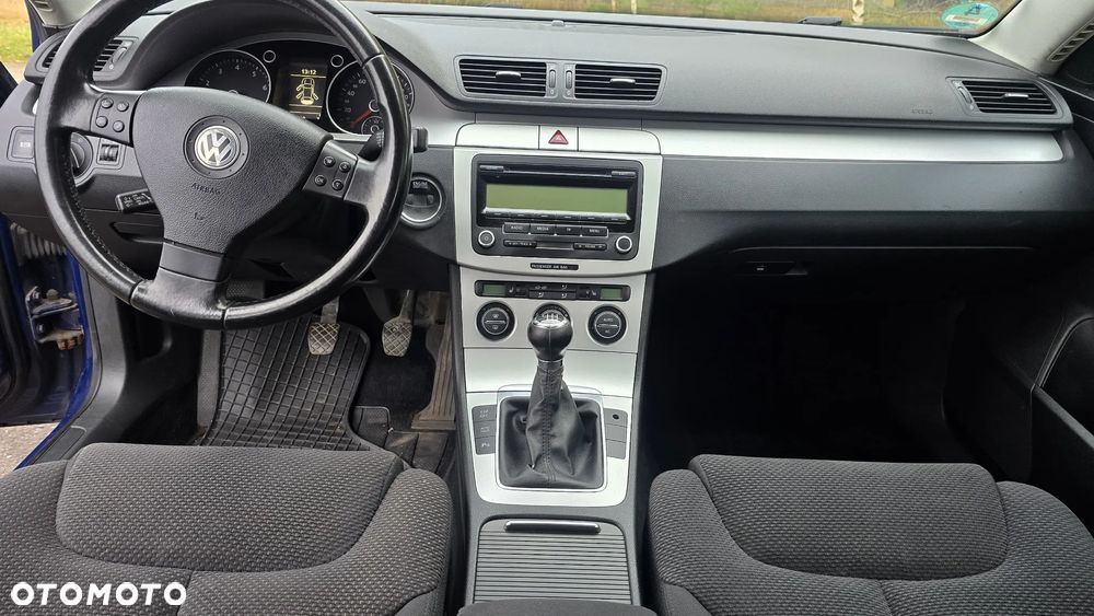 Volkswagen Passat 1.8 TSI Exclusive - 30