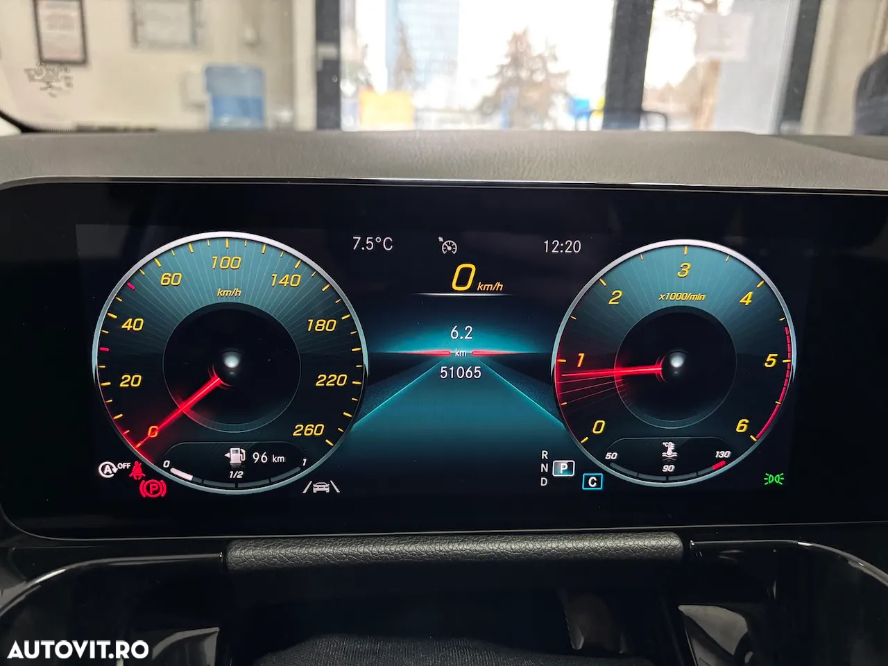 Mercedes-Benz GLA 180 d 8G-DCT Style - 24