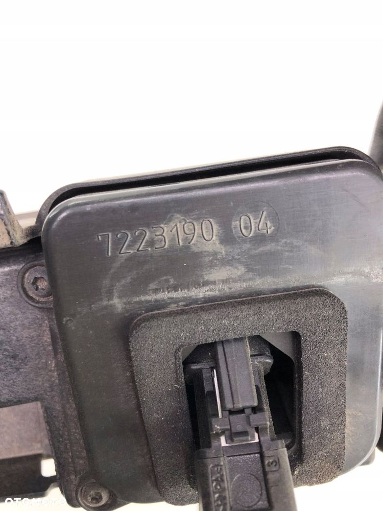BMW 5 GT F07 BLENDA TYLNEJ KLAPY KAMERA KOMPLET 7211220 - 8