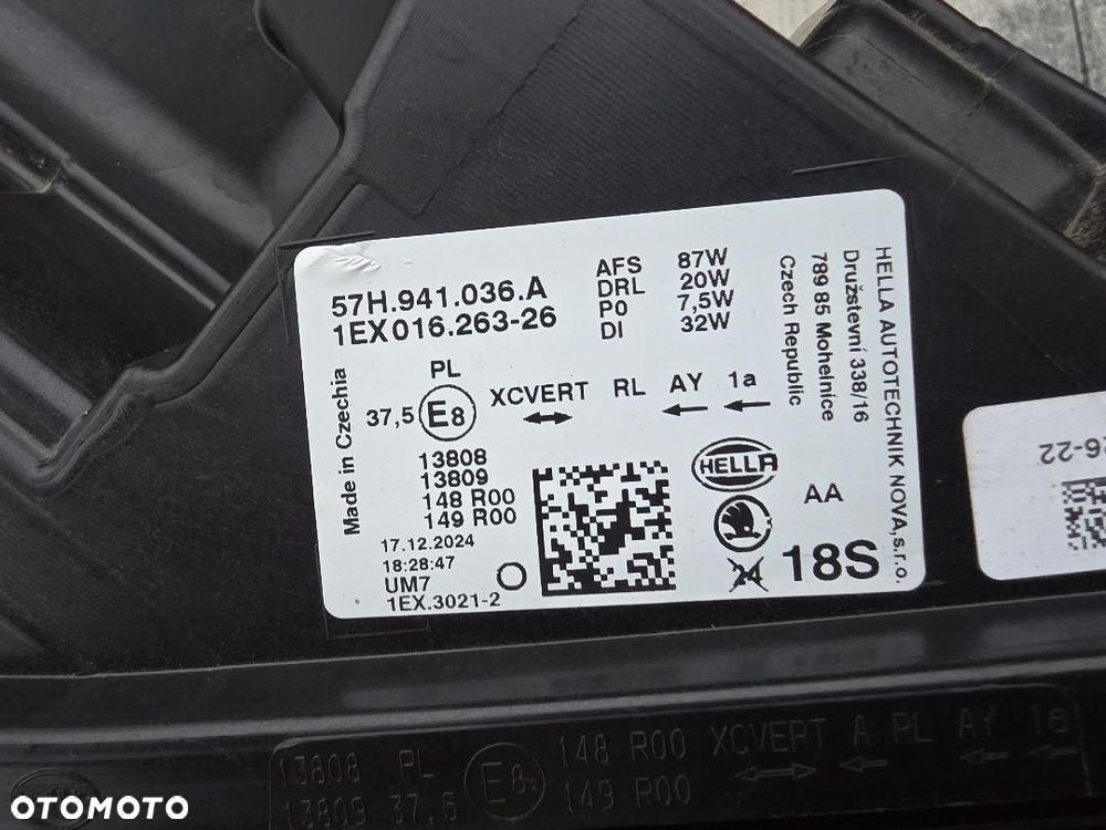 SKODA KODIAQ 2 II 57H Lampa prawa przód Full Led Matrix 57H941036A - 11