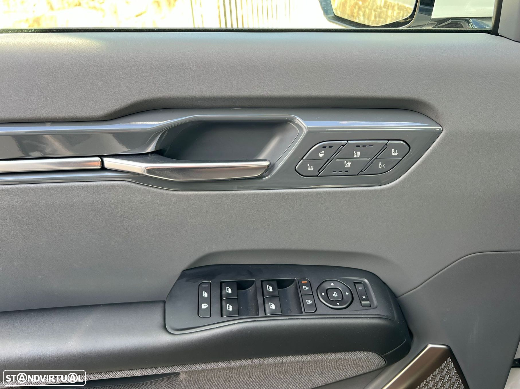 Kia EV9 98.8 kWh 1st Edition - 24