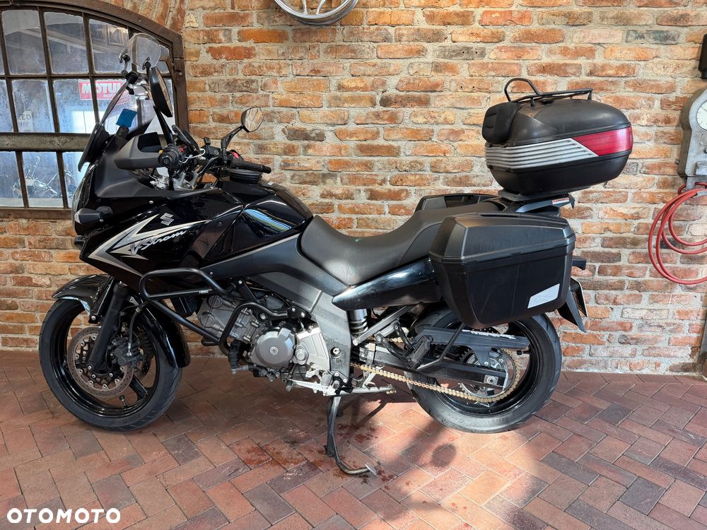 Suzuki DL - 10