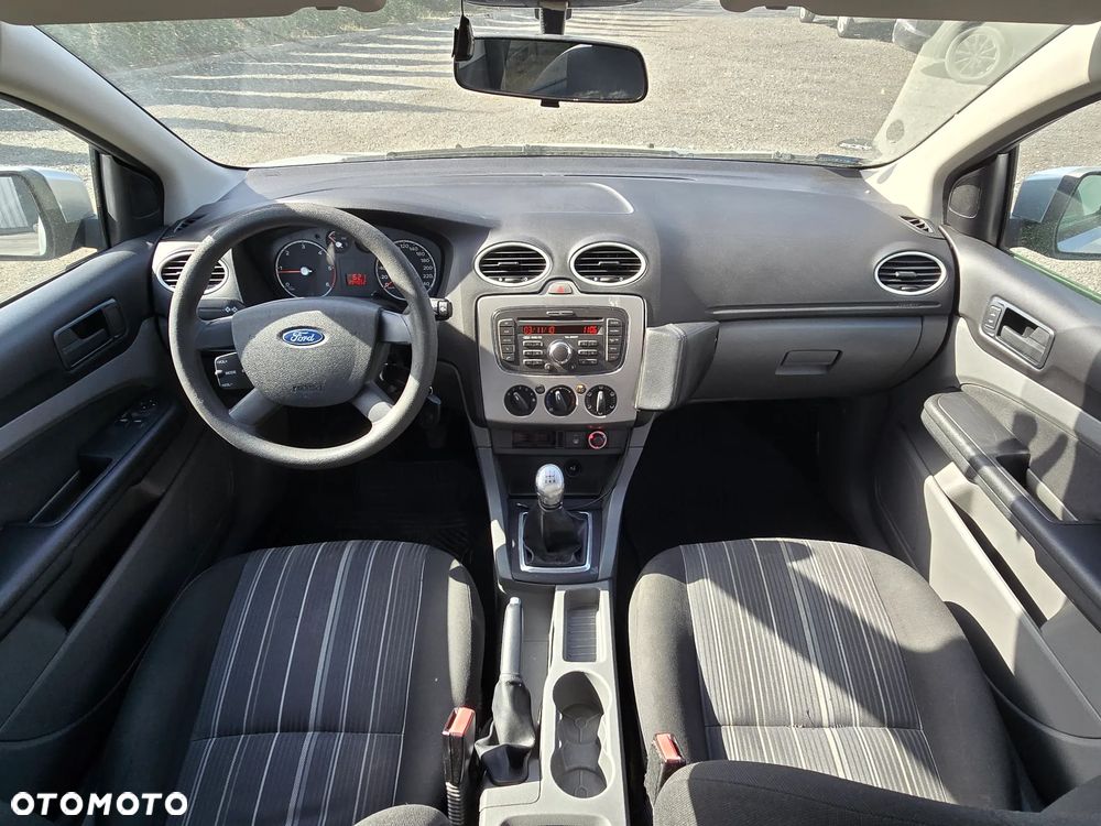 Ford Focus - 6