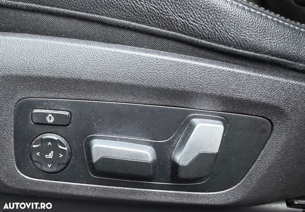 BMW X3 xDrive30e AT PHEV - 16