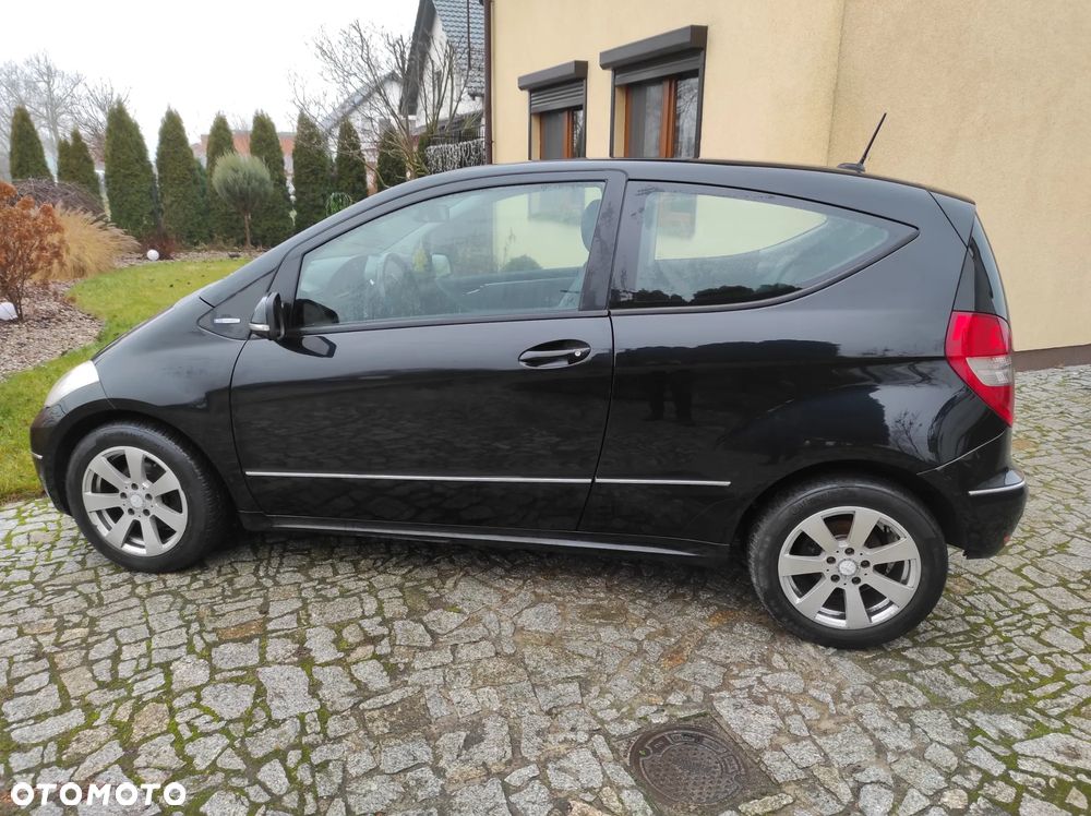 Mercedes-Benz Klasa A 180 BlueEFFICIENCY SPORT EDITION - 9