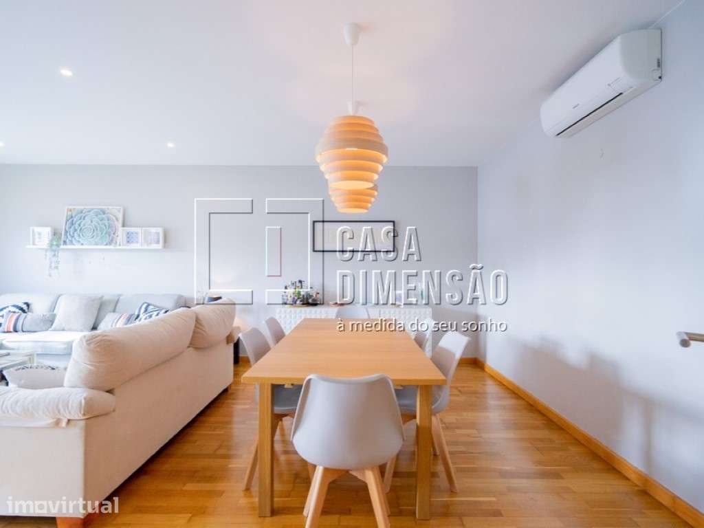 Apartamento de tipologia T2 na Serra de Carnaxide, como NOVO!! - Grande imagem: 5/46