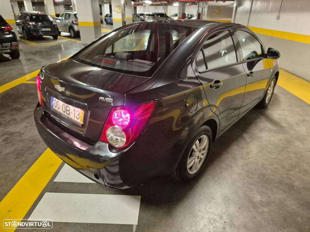 Chevrolet Aveo 1.2 LT Bi-Fuel - 13