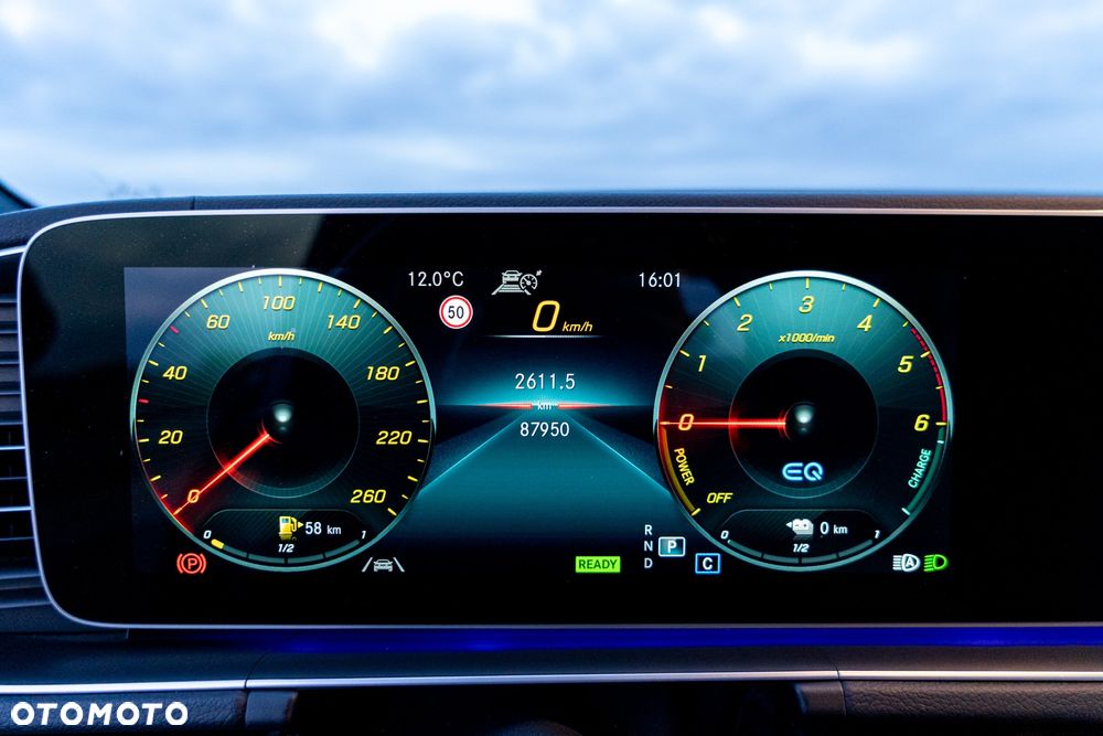 Mercedes-Benz GLE - 26