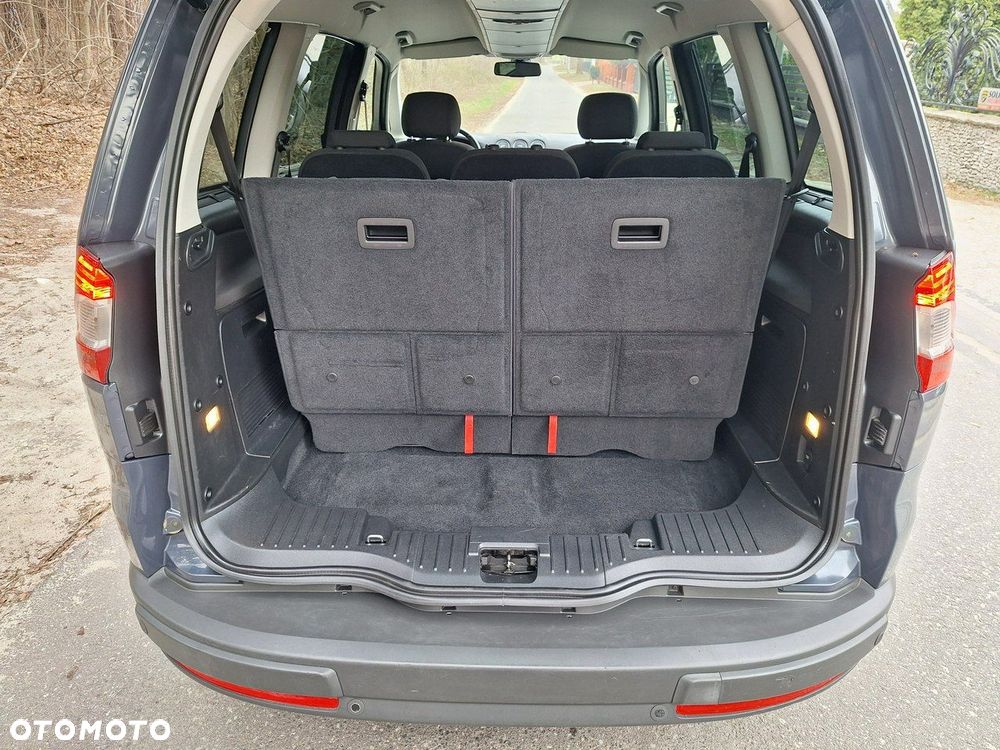 Ford Galaxy 2.0 TDCi Titanium - 25