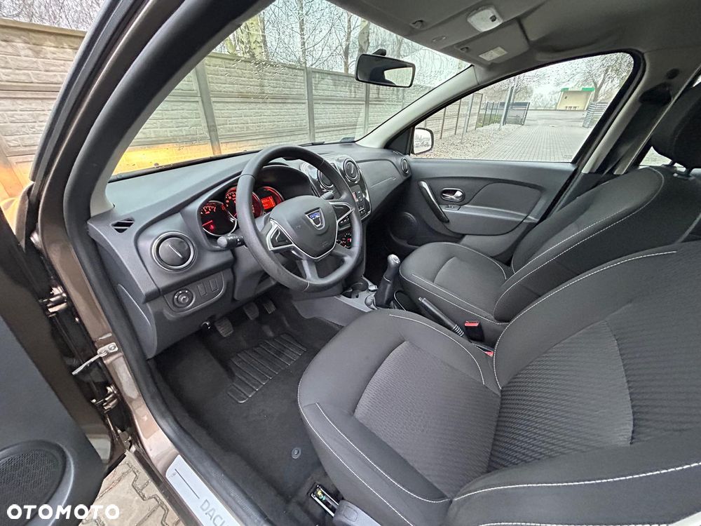 Dacia Logan 1.0 SCe Laureate - 9