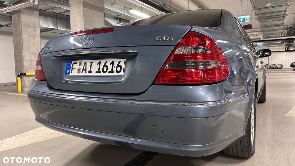 Mercedes-Benz Klasa E - 28