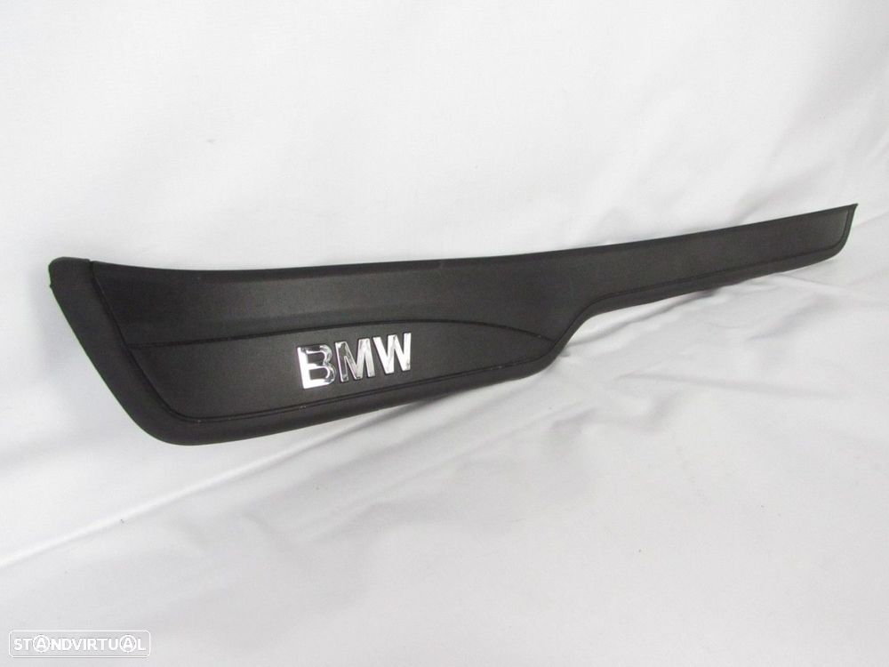 Rodapé Esquerdo/Trás Seminovo/ Original BMW 3 (E90)/BMW 3 Touring (E91) 51477060... - 2