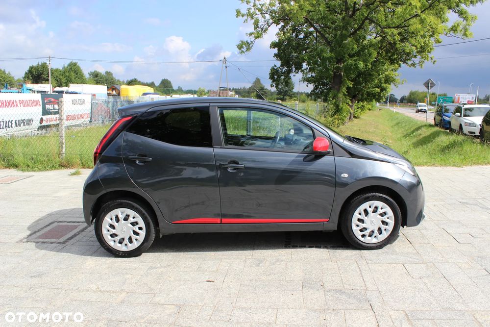 Toyota Aygo x - 5