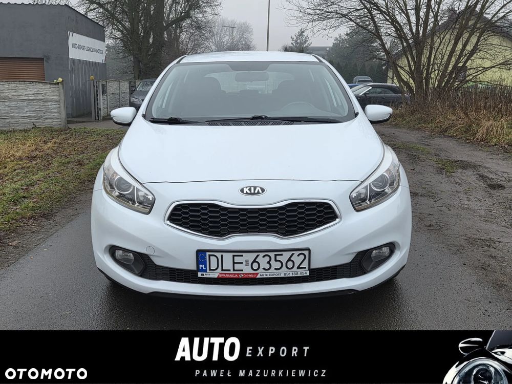 Kia Ceed 1.4 CVVT Attract - 1
