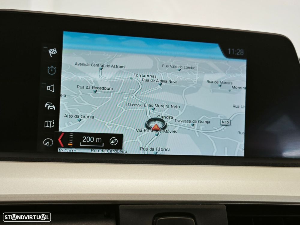 BMW 318 d Touring Line Luxury - 33