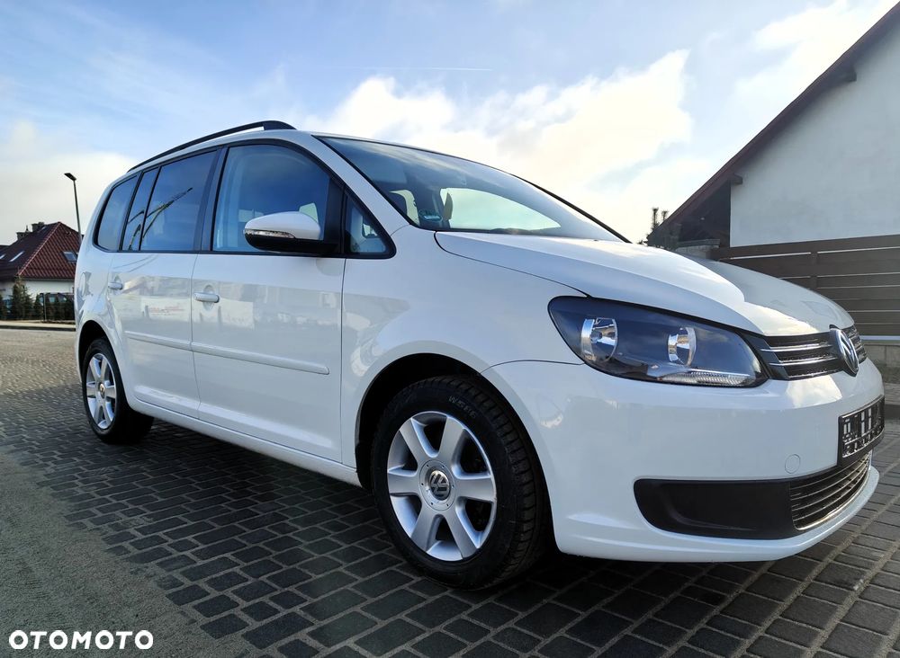Volkswagen Touran 2.0 TDI DPF BlueMotion Technology Comfortline - 25