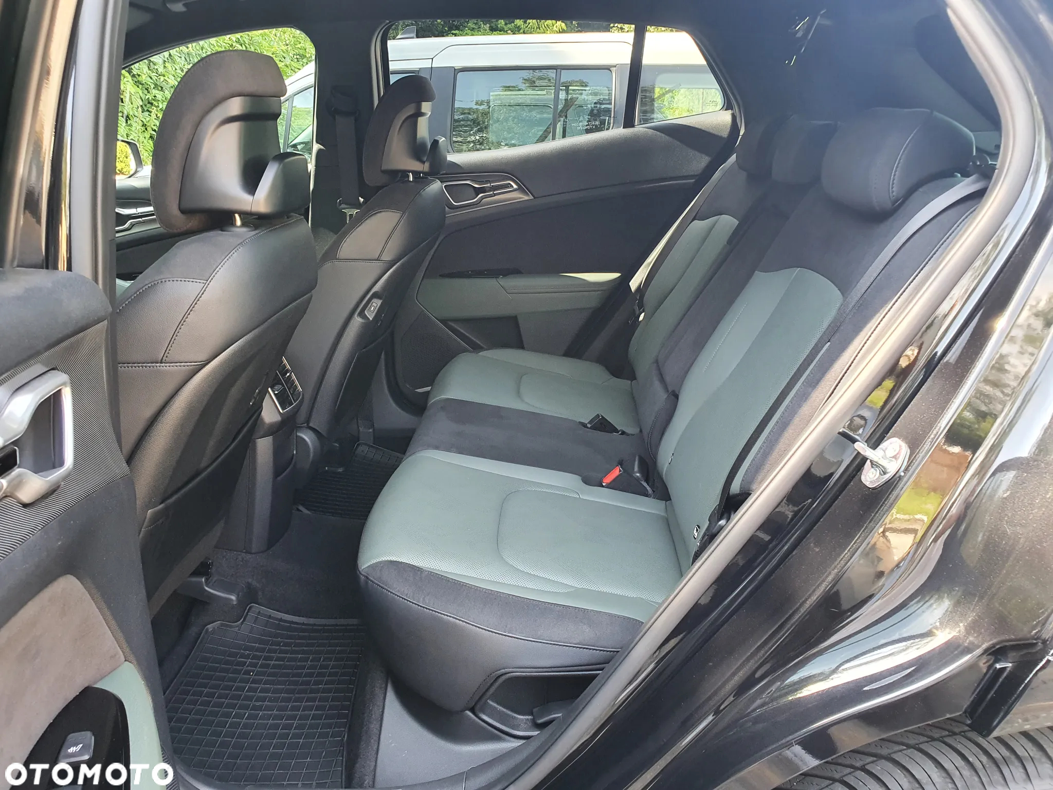 Kia Sportage 1.6 T-GDI MHEV Anniversary 2WD DCT - 23