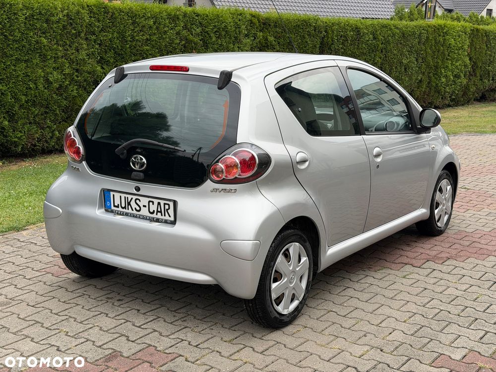 Toyota Aygo City - 7
