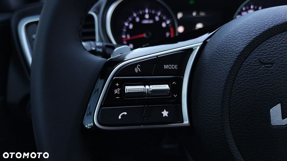 Kia Ceed - 17