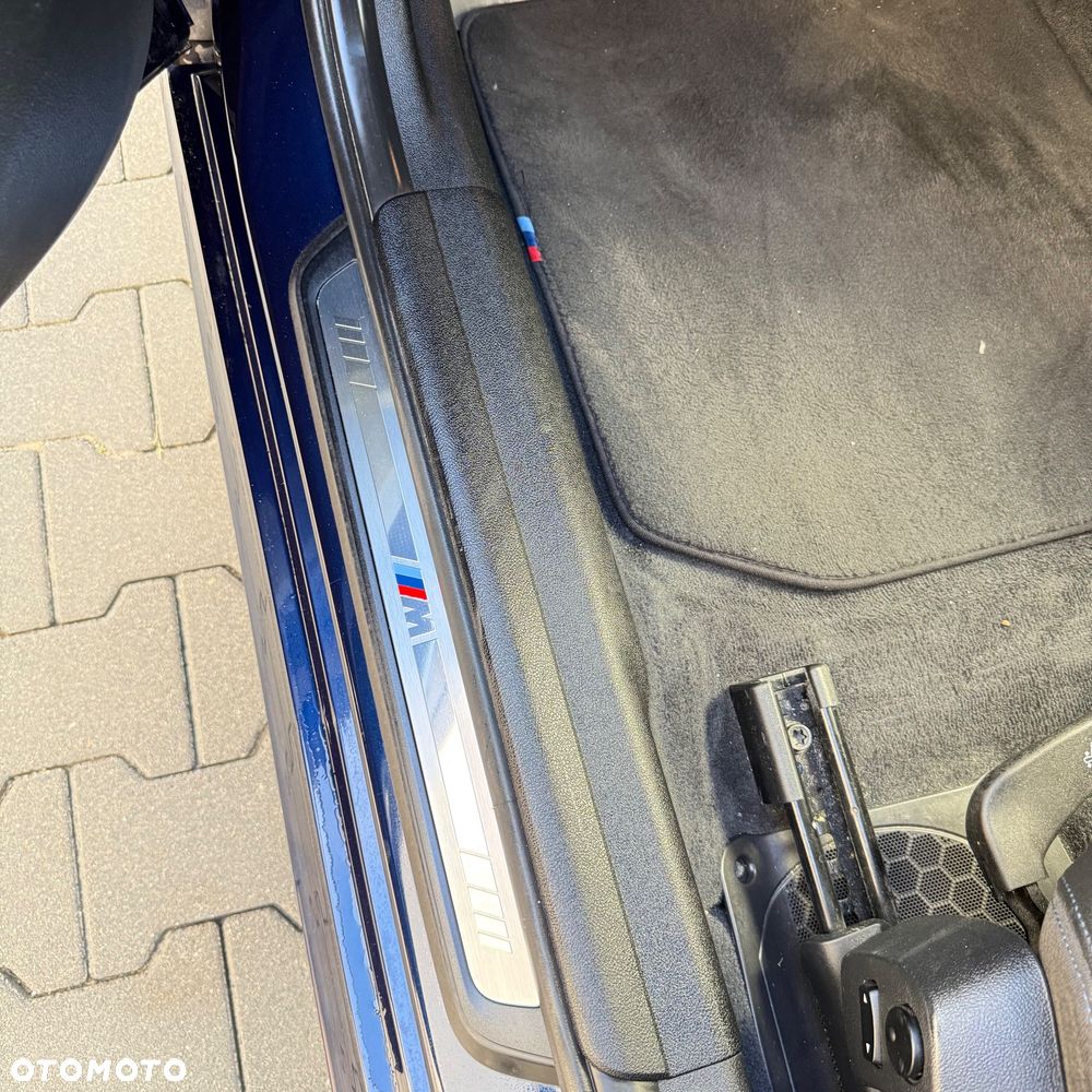 BMW Seria 3 320d xDrive Edition M Sport Shadow - 25