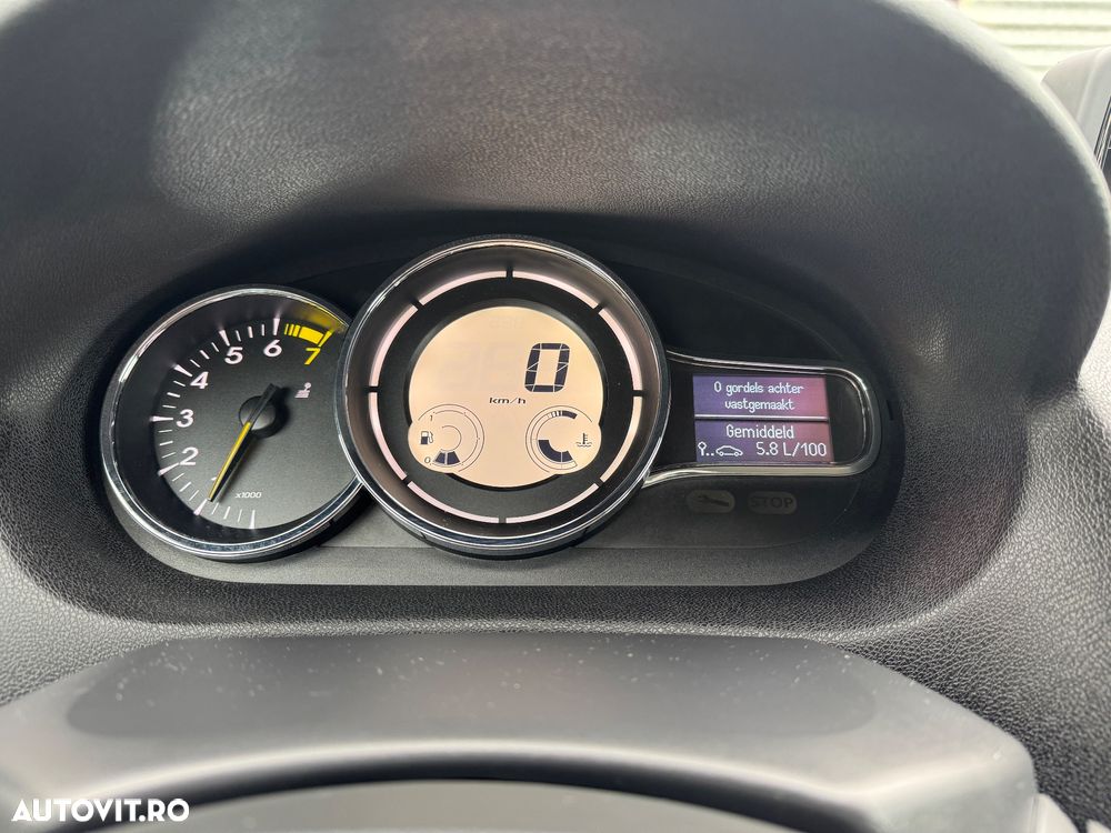 Renault Megane - 22