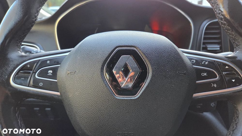 Renault Megane ENERGY dCi 130 BOSE EDITION - 17