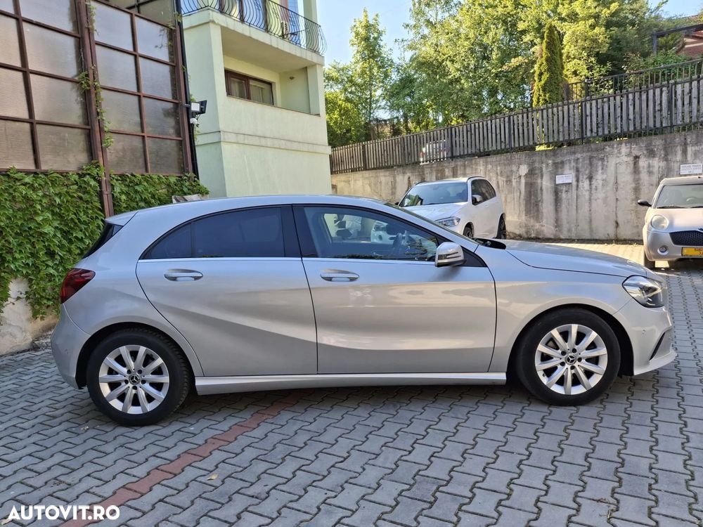 Mercedes-Benz A 180 7G-DCT - 24