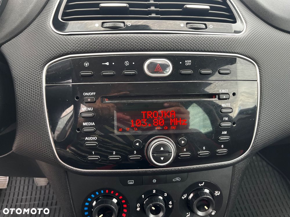 Fiat Punto - 25
