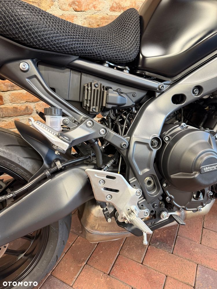 Yamaha MT - 30