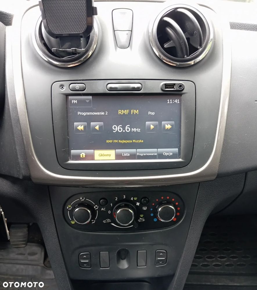 Dacia Logan 1.5 dCi Prestige - 9