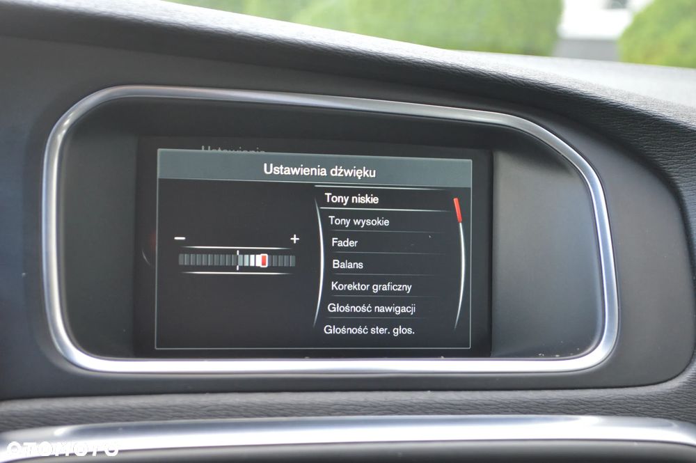 Volvo V40 D2 Drive-E Base - 23